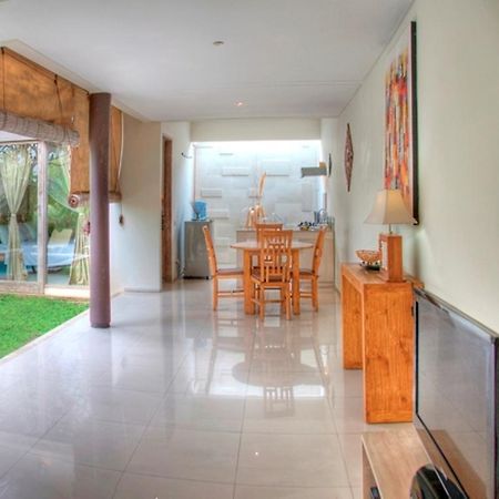 Villa Lestari Семіньяк Номер фото