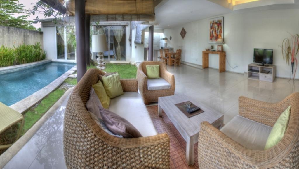 Villa Lestari Семіньяк Номер фото